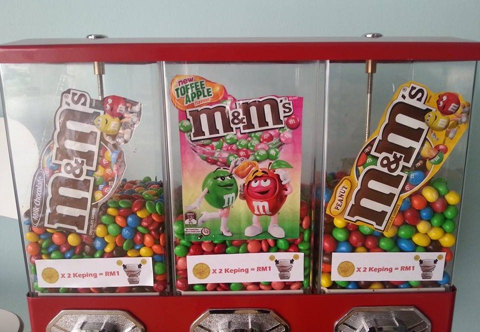 Candy Vending Machine 5